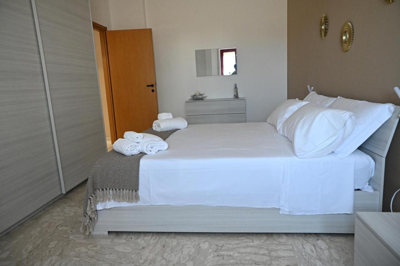 Dimora Fefe Apartment Monopoli Exterior photo